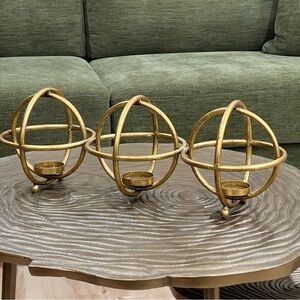 Modern Gold Metal Sphere Tealight Candle Holder